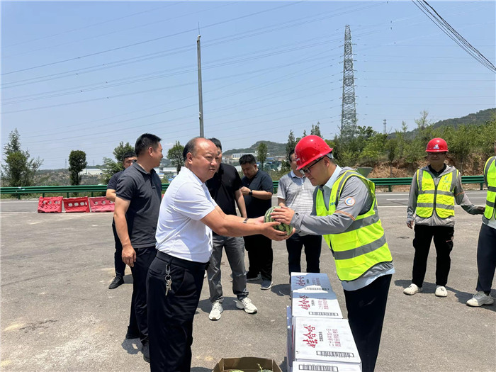 c98c9411cd8840749dd53264ed1af8a6__transed__jpg.heic_tplv-flrovnc8r8-s2-cC-q_0_0_0_0_q0.jpg